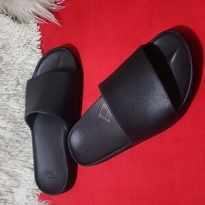 Arch Support Black Slide Sandals